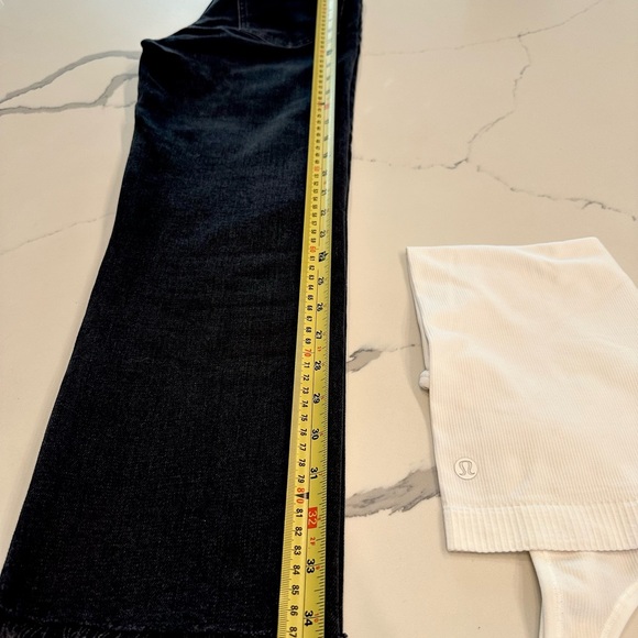 Bundle- Denim Forum, Lululemon top and lululemon jacket - Picture 5 of 11